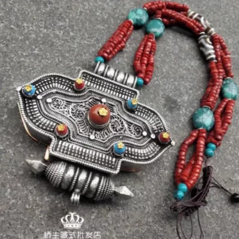 

Chinese Tibetan style Versatile Accessories Stone Gargo Box Necklace
