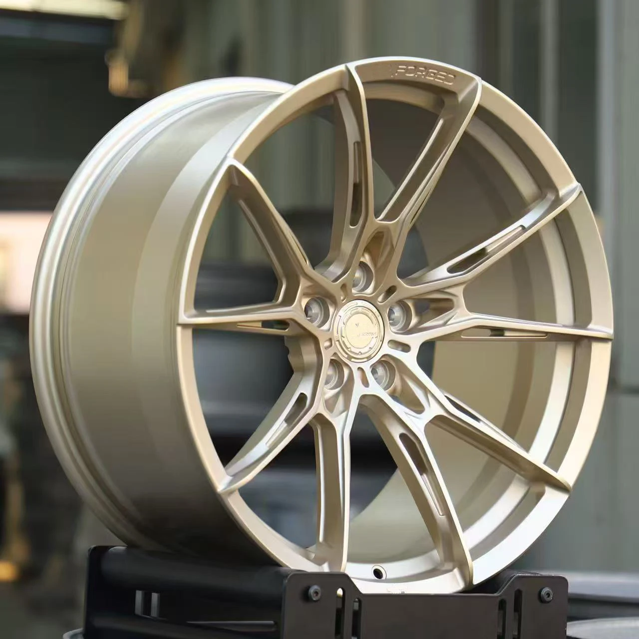 

Light Gold Custom Deep Concave Forged Wheels M2 F80 F90 E46 E92 M3 M4 G20 G30 G80 330i M340i 540i M550i for 5x120 5x112 BMW