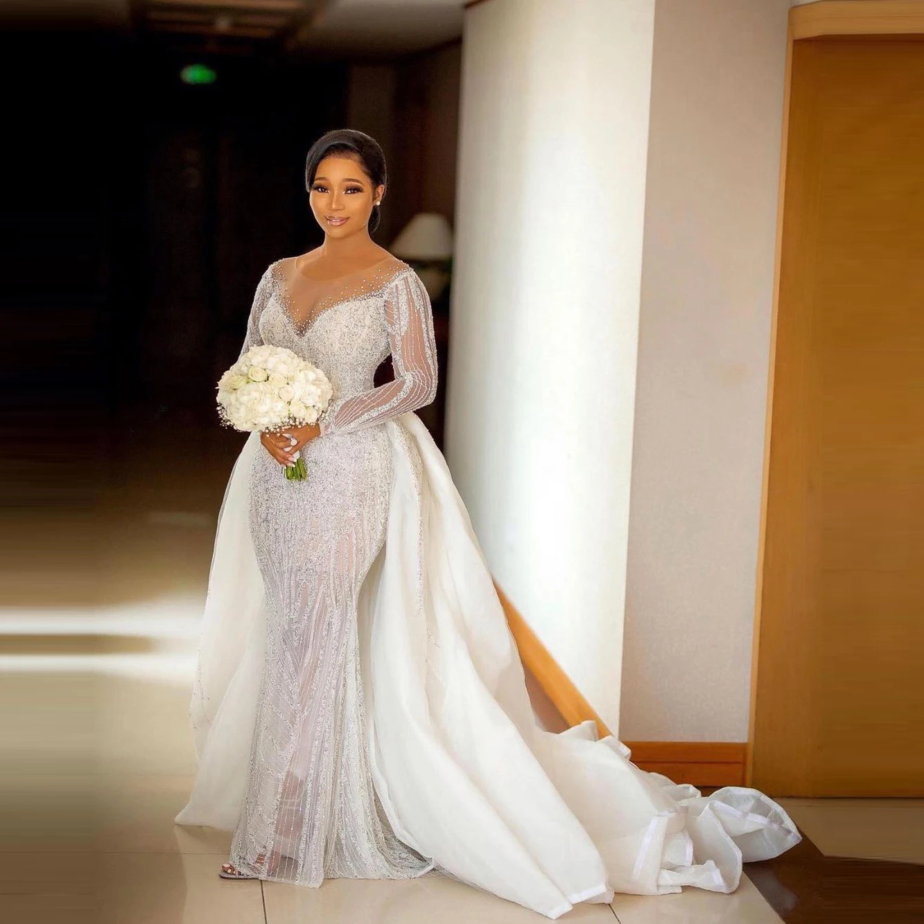 

Sexy Perspective Beaded Wedding Dress Detachable Trail Bridal Dress Aso ebi Mermaid Wedding Evening Dress Customization