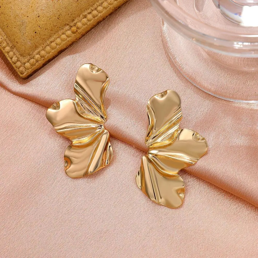 

Korean Vintage Metal Geometric Petal Stud Earrings Irregular Fashion Party Trendy Ear Jewelry for Women Girls