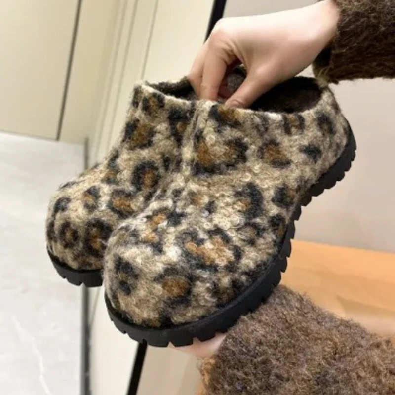 

Autumn Winter Warm Platform Slippers Women High Quality Leopard Designer Casual Shoes Comfortable Lightweight Loafers Mule Shoes