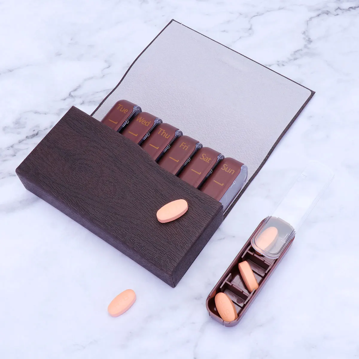 

Daily Medicine Box Weekly Pill Organizer for Women Men Travel Friendly Portable Storage Case Fits in Purse or Backpack