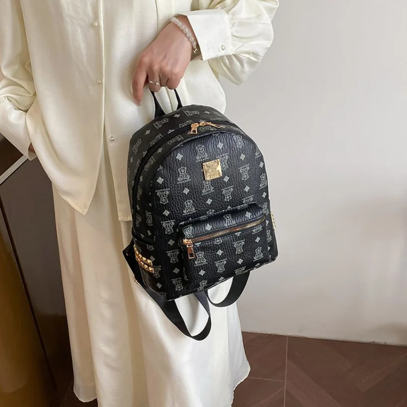 

Designer Messenger Bag Leather Shoulder For Women Ladies By Luxury Brand Famous Popular Classic Elegant Handbags