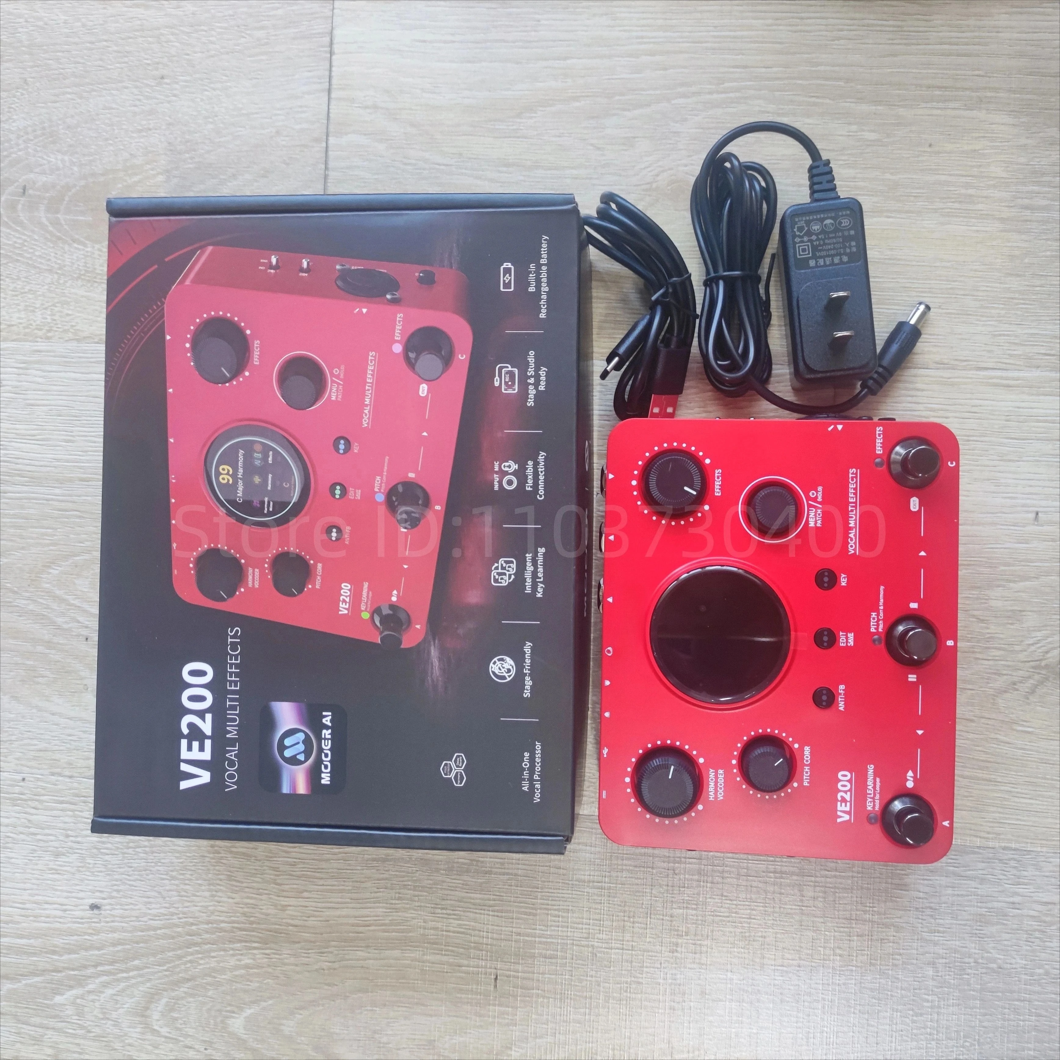 VE200 Vocal Multi-Effects with four control knobs + MENU encoder for Singers, Singer-Songwriters