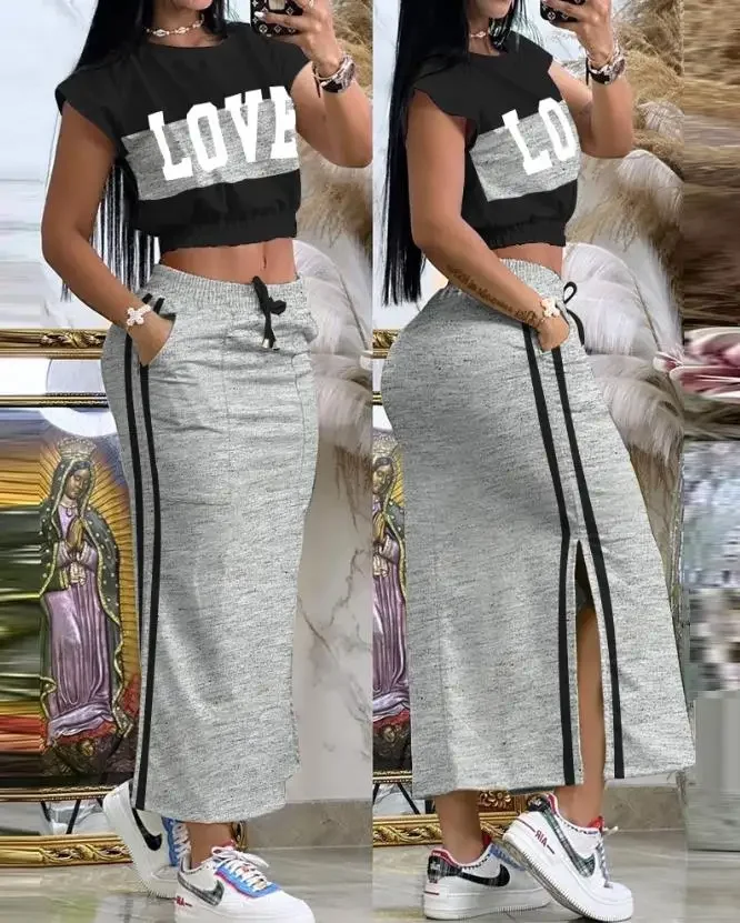 2025 Letnie dwuczęściowe zestawy damskie Modny nadruk Colorblock O-Neck Krótki rękaw Crop Top & Casual Striped Pocket Skirt Set