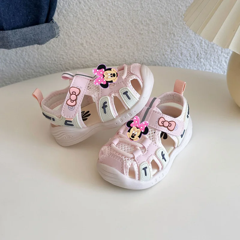 

Детская обувь с Минни Диснеем, новые летние сандалии для девочек, детская пляжная обувь, детские первые ходунки, мягкая подошва с Микки Маусом
