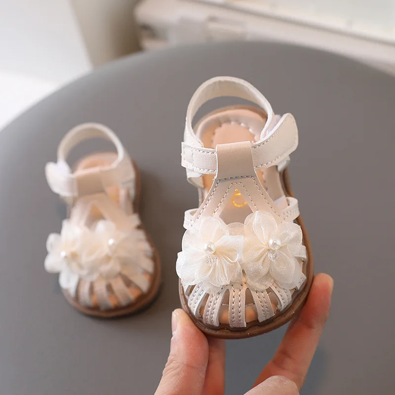 Sandalias Girl Little Flower Princess Sandals 2023 Summer New Baotou Baby Fashion Soft Sole Little Girl Walking Shoes Baby Shoe