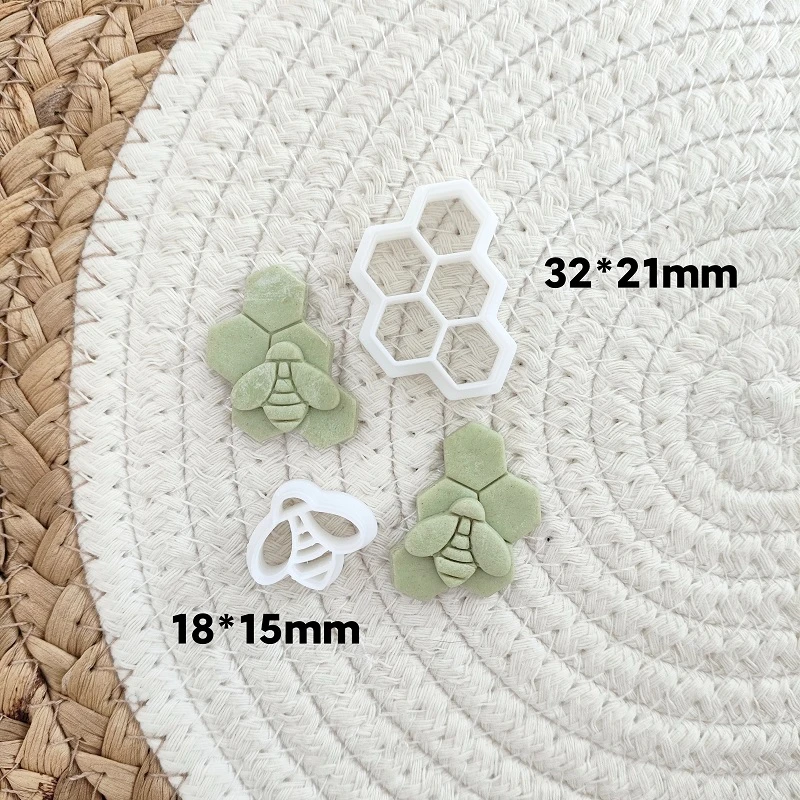 3D Bee Honeycomb Polymer Clay Cutter Soft Pottery Cutting Mold DIY Ceramic Jewelry Earring Pendant Pottery Decoration Tools
