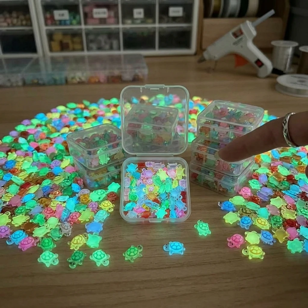 100Pcs Mini Resin Turtles Glow in The Night Turtle Miniatures Multi-Function Small Animals Figures for DIY Fairy Garden Decor