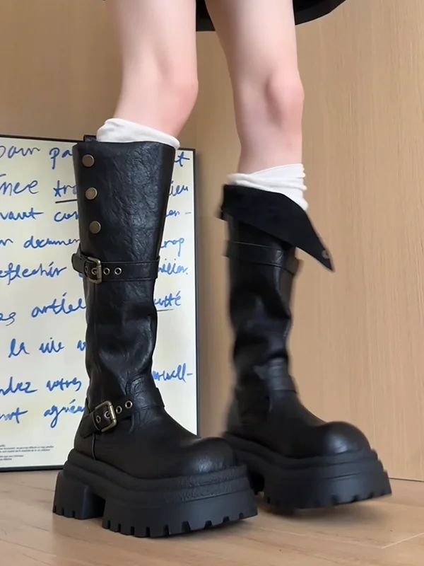 

Ретро-сапоги на толстом каблуке с высоким голенищем, женские, осень-зима 2026, в стиле New England, с эффектом увеличения роста, с тонким ремешком, синие, высокие сапоги-наездницы