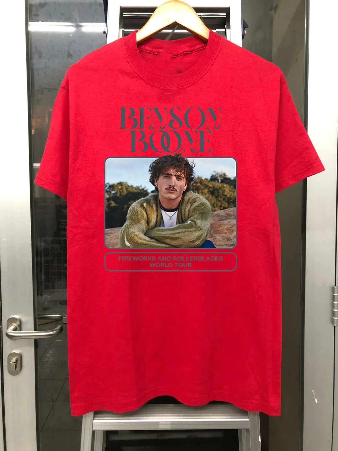 Benson Boone Tour Gift For Fan S to 5XL Red T-shirt