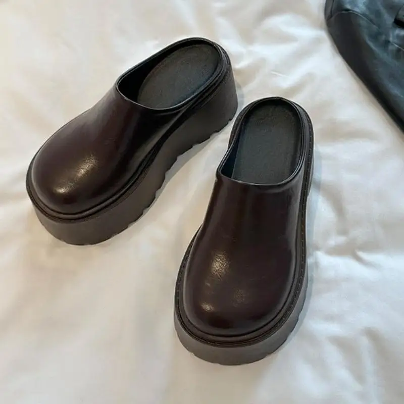 

2026 Summer New Trendy Closed Toe Mules Women Fairy Style Mary Jane Slip On Thick Soft Sole Outdoor Shoes