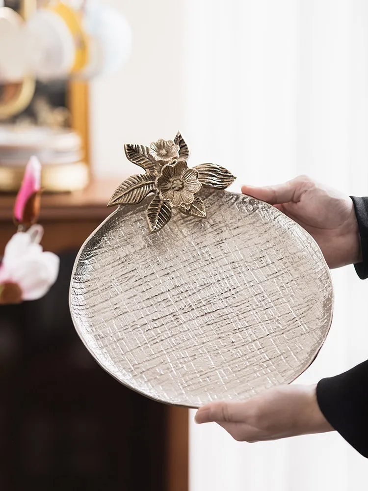 Light luxury imported handmade storage tray Restaurant fruit plate Dining plate Desktop hotel front desk Snack plate Dried fruit