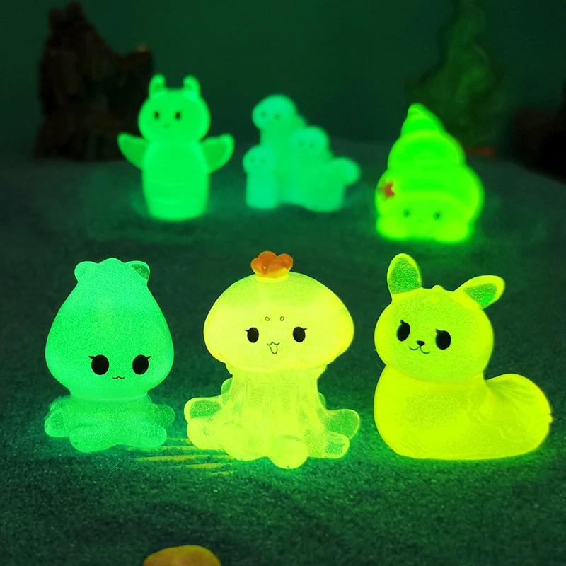 Mini Luminous Jellyfish Miniature Figurines Crafts DIY Fish Tank Aquarium Octopus Car Ornament Home Desktop Decoration Gifts