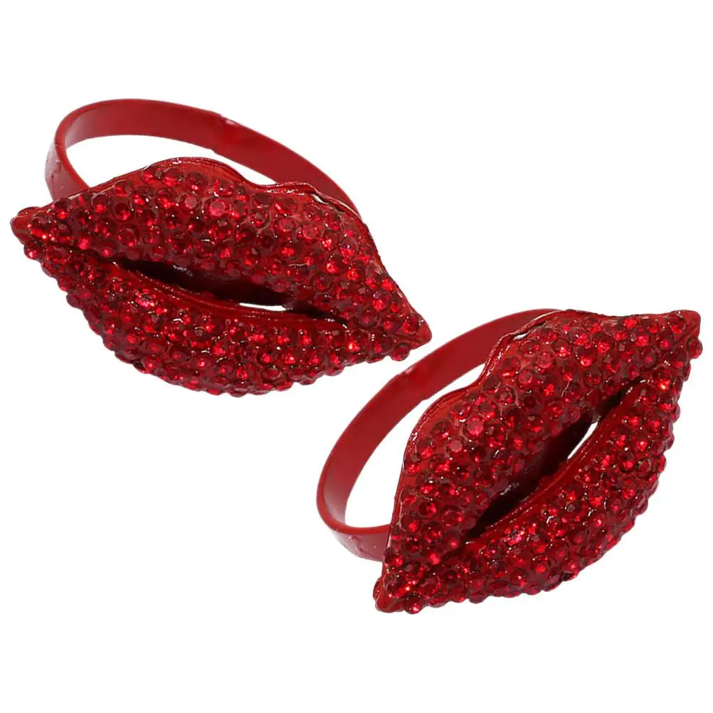 

2Pcs Valentine Napkin Rings Romantic Red Alloy Dining Table Decor Reusable Holder Serviette Buckle Party
