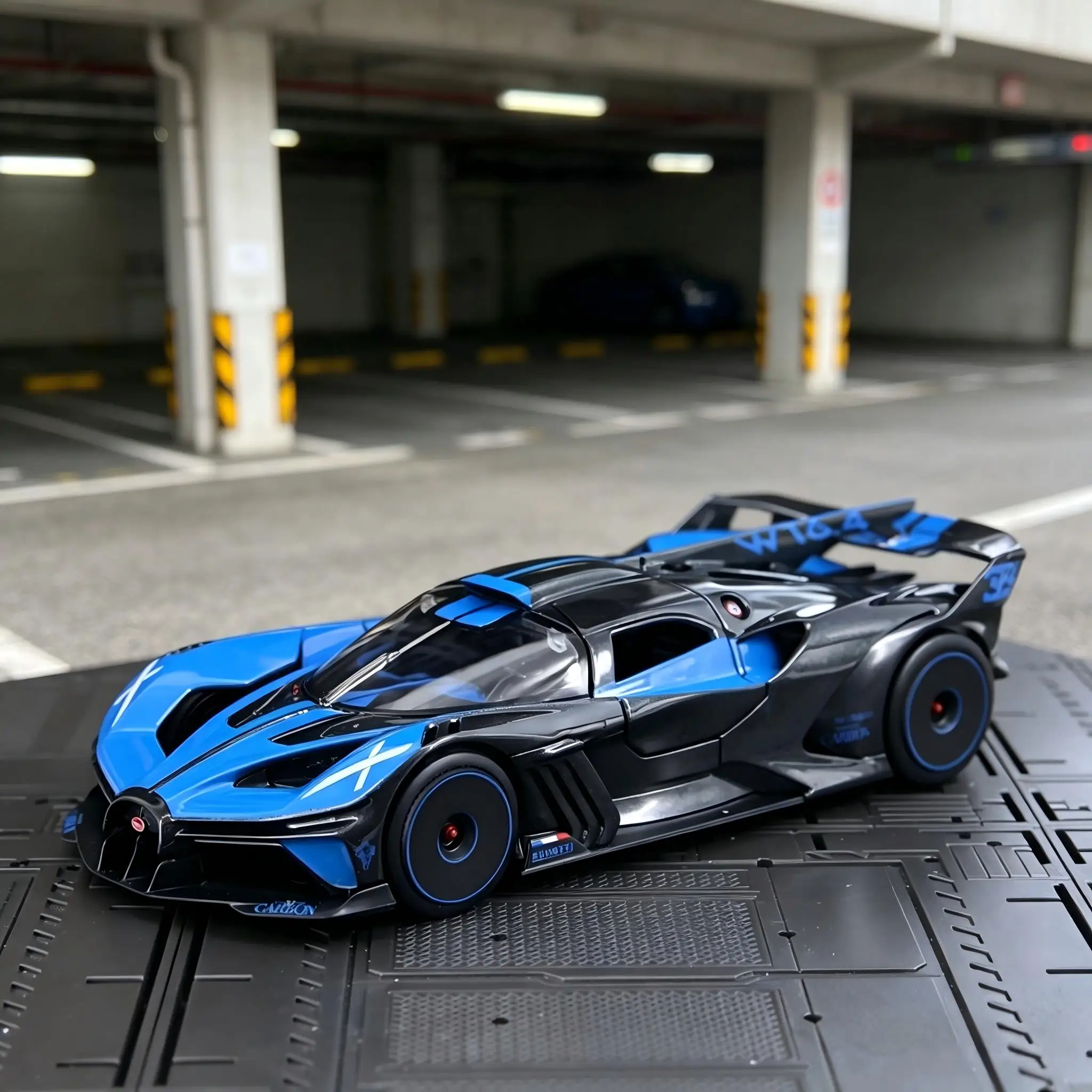 maisto-1-24-シミュレーション-ブガッティ-ボリード-合金製カーモデル、両ドア開閉可能、静態オフィスデスクトップ装飾、ギフト
