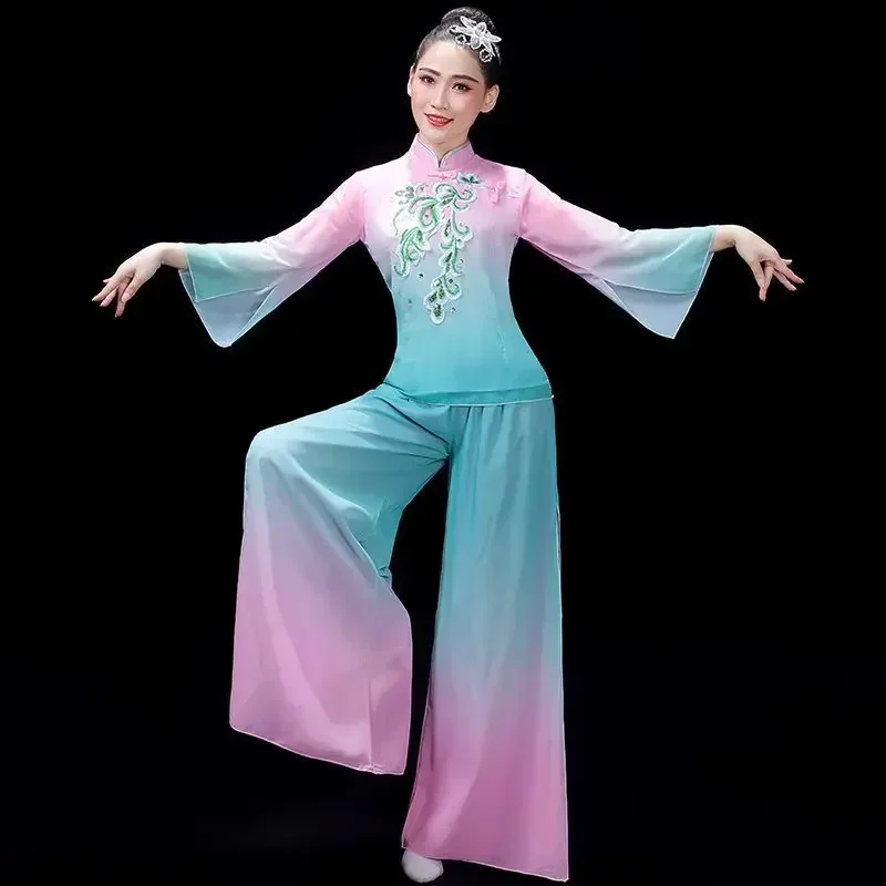 Klasyczny chiński styl tańca Yangko Profesjonalne występy Praktyka Ubrania Starożytny fan Yangko Odzież sceniczna Square Dance