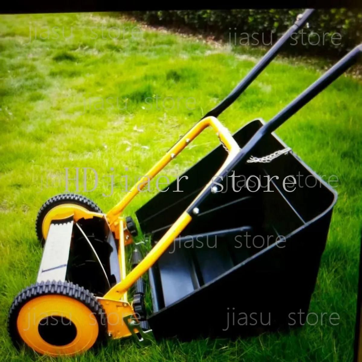 

Manual Push Non-Powered Grass Cutter (Manganese Steel) – Home Use Lawn Mower for Small Garden & Yard Trimming