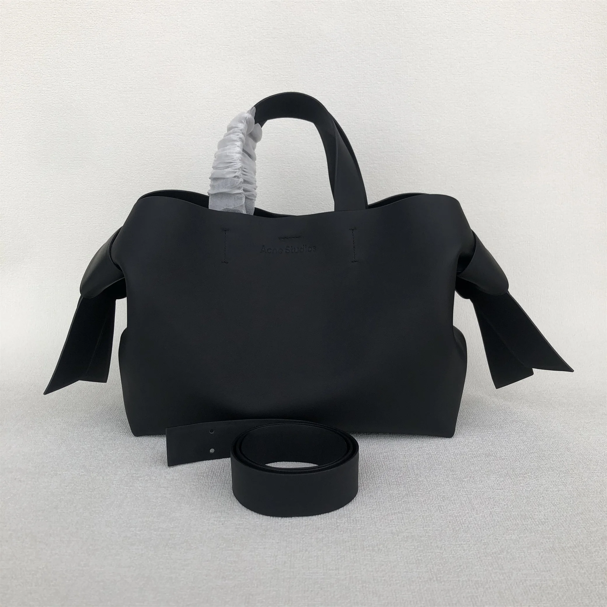 Acne1studios mumubi-Bolso de mano de cuero genuino para mujer, bandolera de hombro con nudo retorcido, de gran capacidad, a la moda