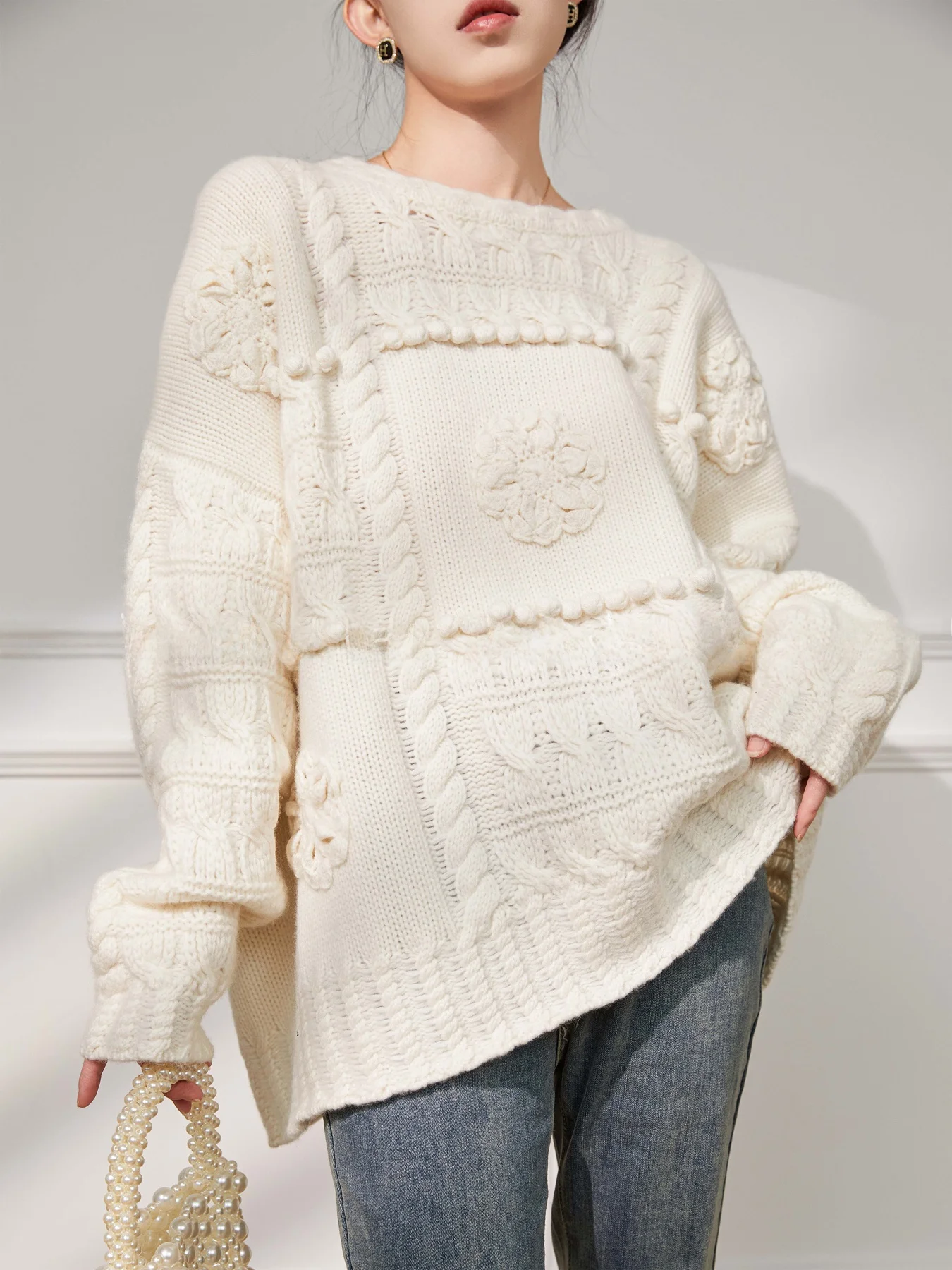 

Вязаный свитер Laid-ba с вышивкой, женский, свободный, с круглым вырезом, зимний пуловер в корейском стиле, из полиэстера, с длинными рукавами