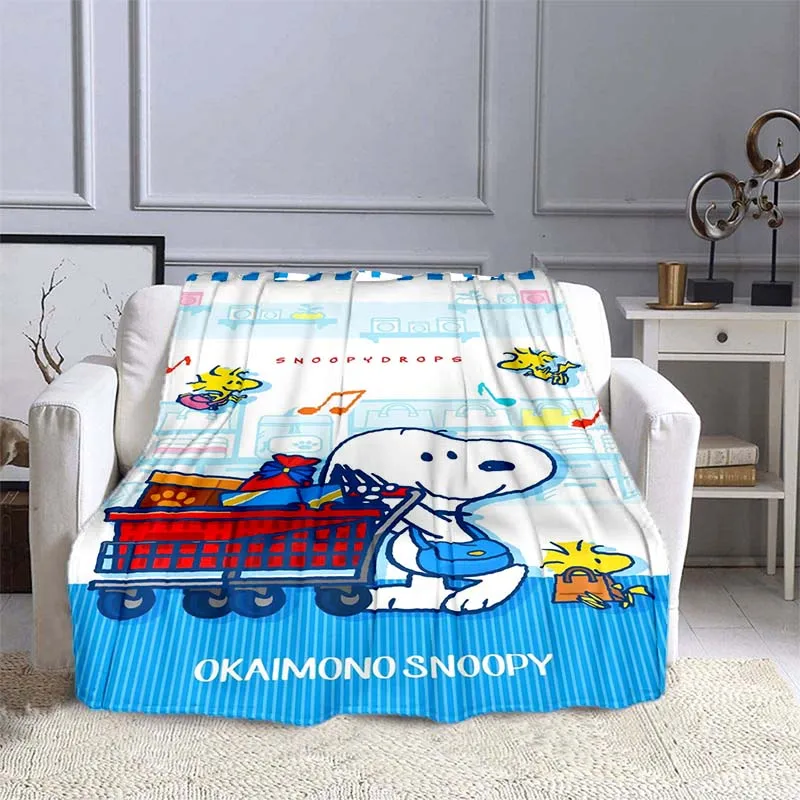 Cartoon cute puppy S-snoopy pattern warm and soft children's thin blanket Flannel Portable Comfortable Warm Blanket