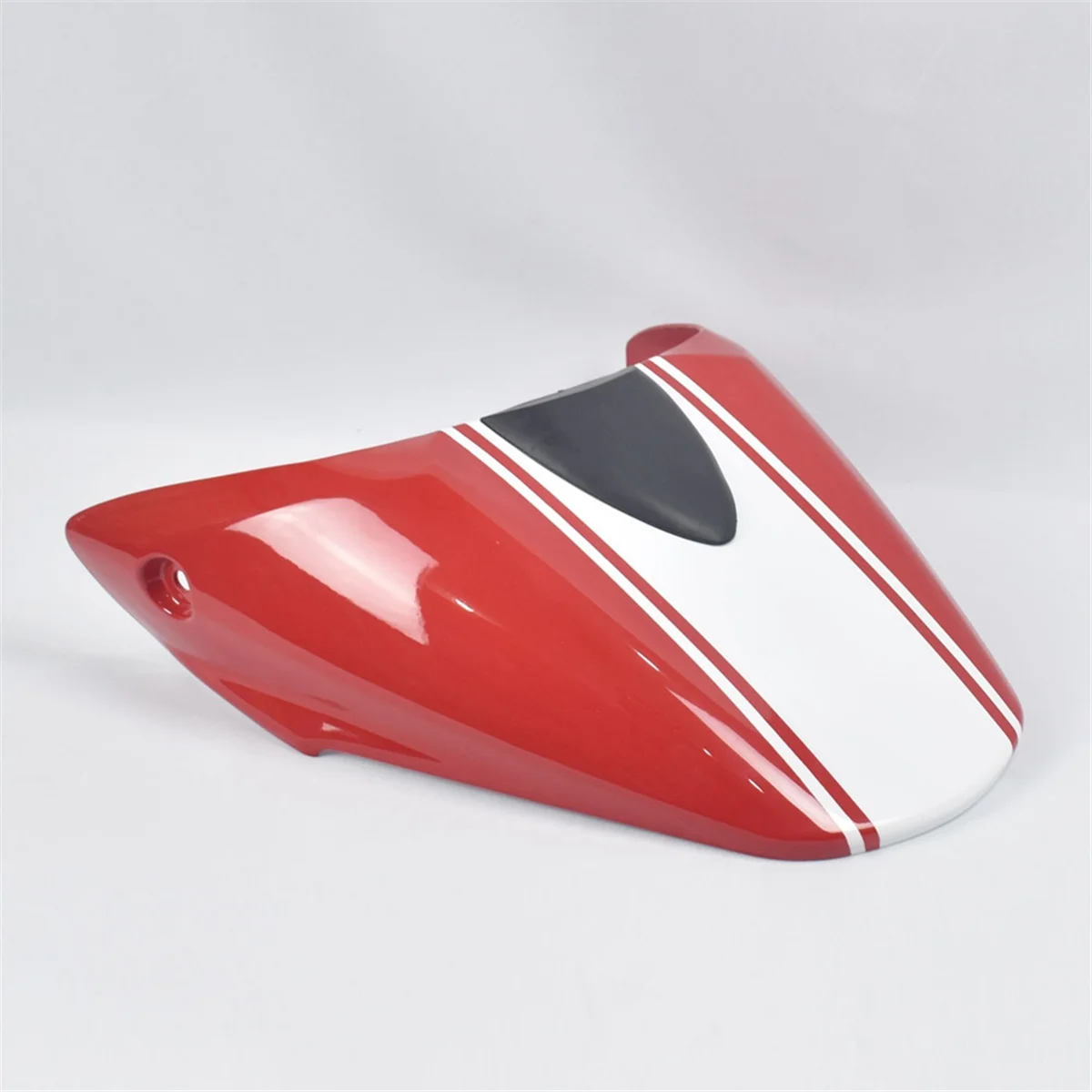 

Highly Recommended.Motorcycle Rear Hump Rear Seat Cover for Ducati Monster 696 795 796 B