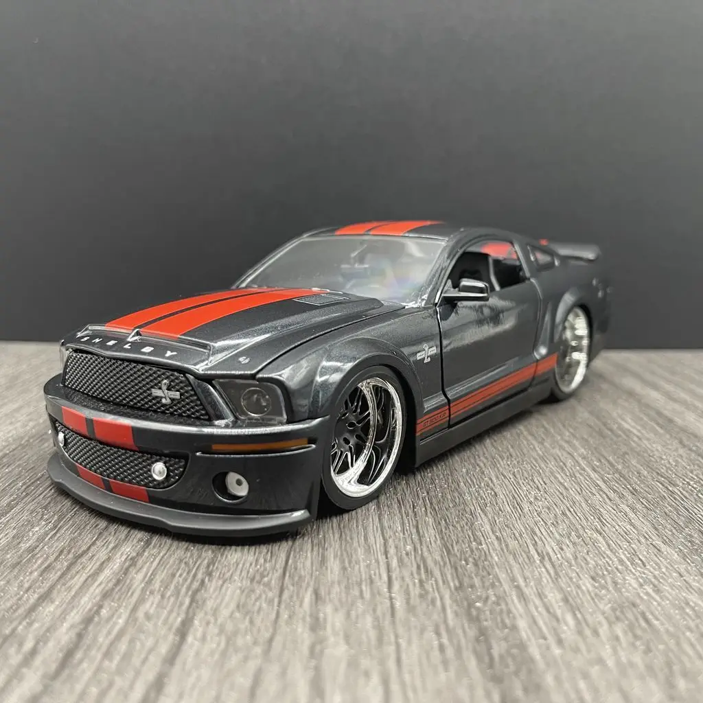 1:24 Ford Mustang Shelby GT500KR auto in lega giocattolo Diecasts & veicoli giocattolo collezione di modelli di auto modello di auto giocattoli per