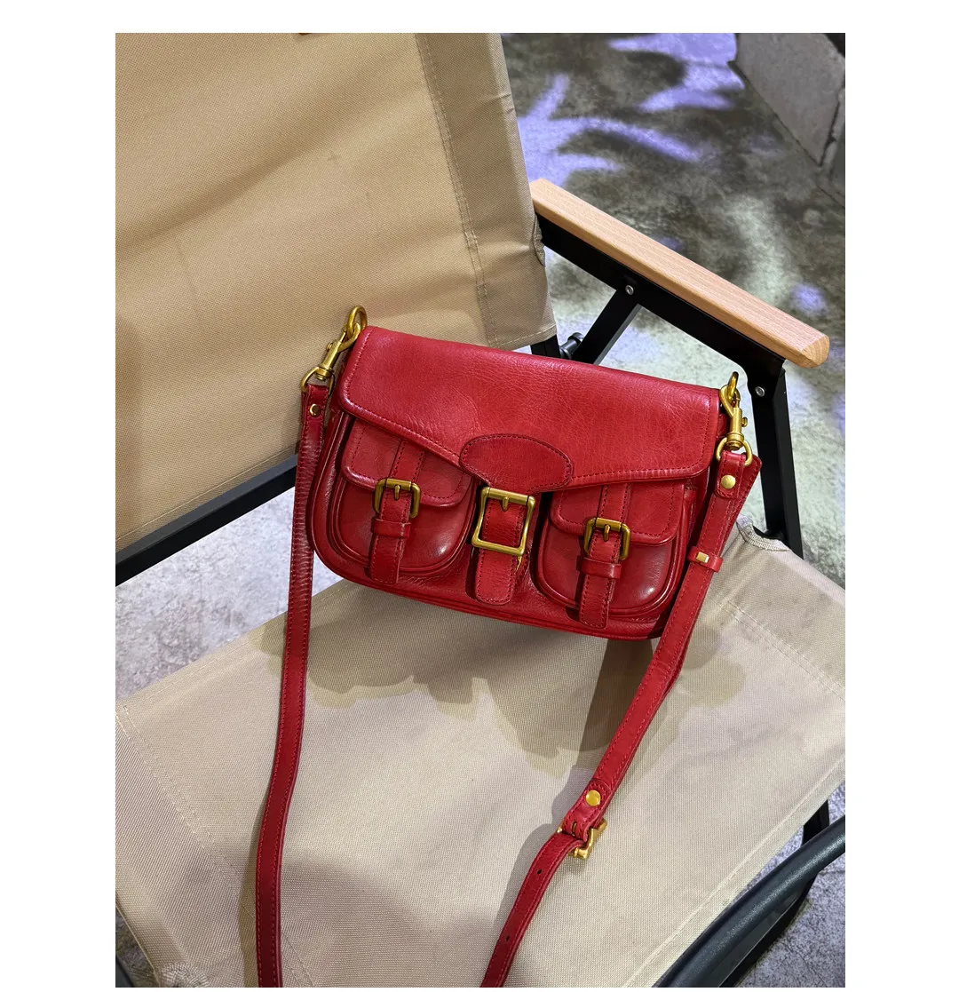 Designer-Handtasche aus pflanzlich gegerbtem Rindsleder, handgefertigt, modische lässige Damen-Umhängetasche aus echtem Leder. – Detail 14