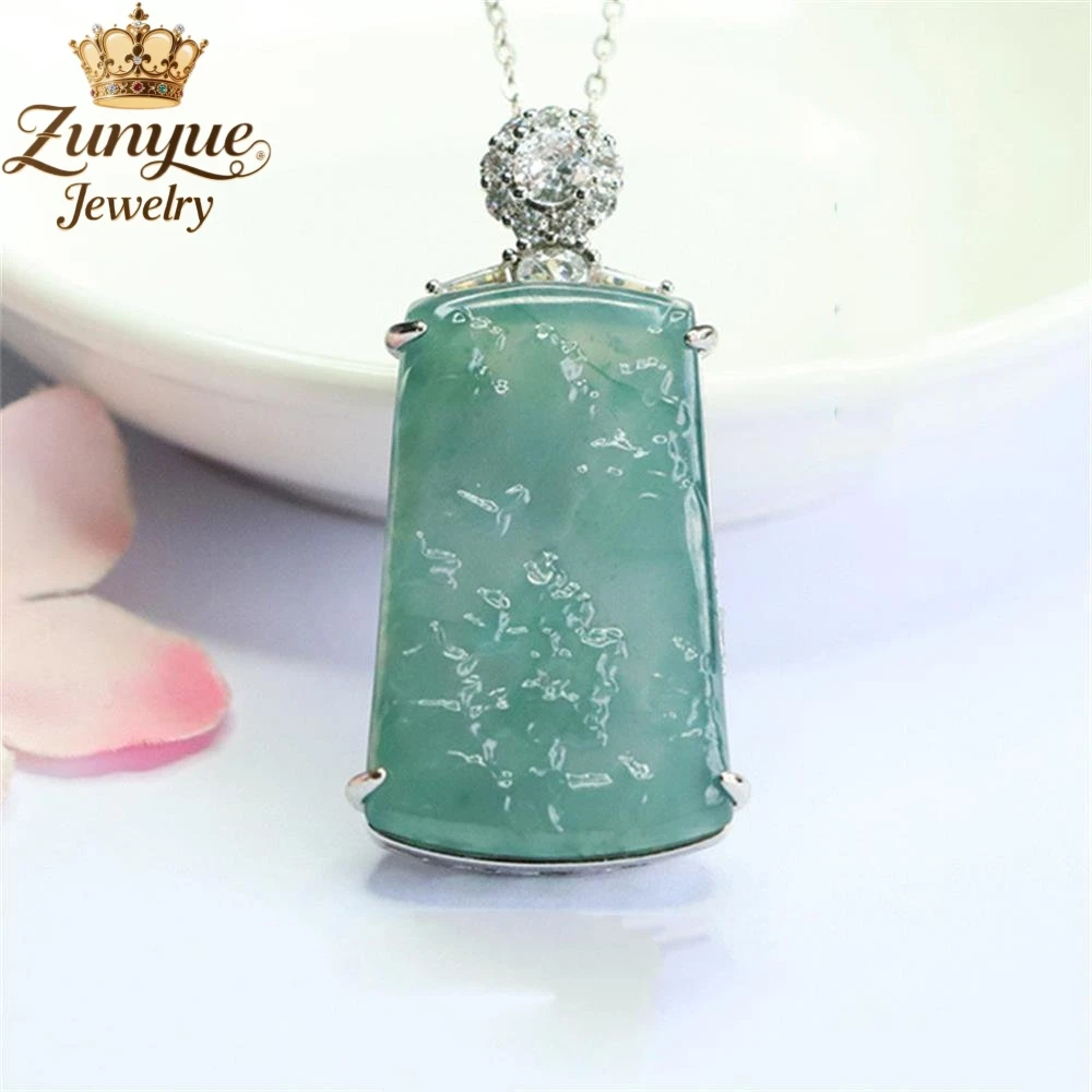 

Natural Myanmar Cargo Jadeite Great Saint Pendant Luxury Quality Jewelry Fashion Jewelry Exquisite Elegant Charms Popular Gift
