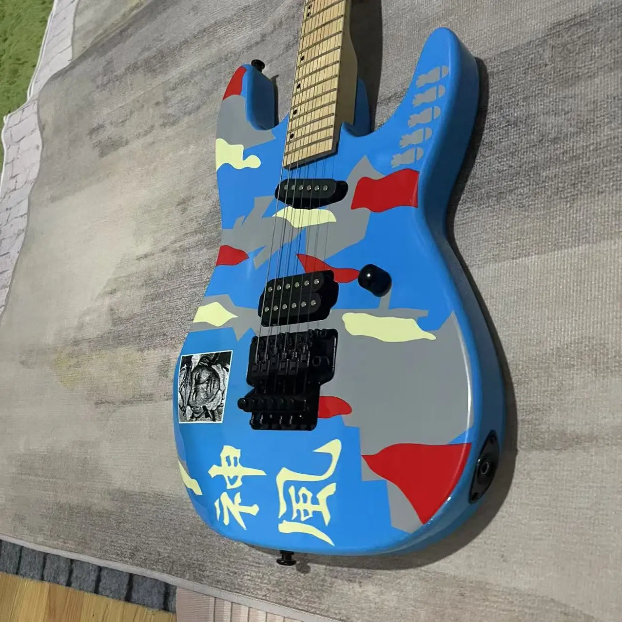 Electric Guitar 6-Chord Hand drawn Electric Guitar, Blue Hand drawn Body, Factory Realistic Picture, In Stock, Order and Ship Im