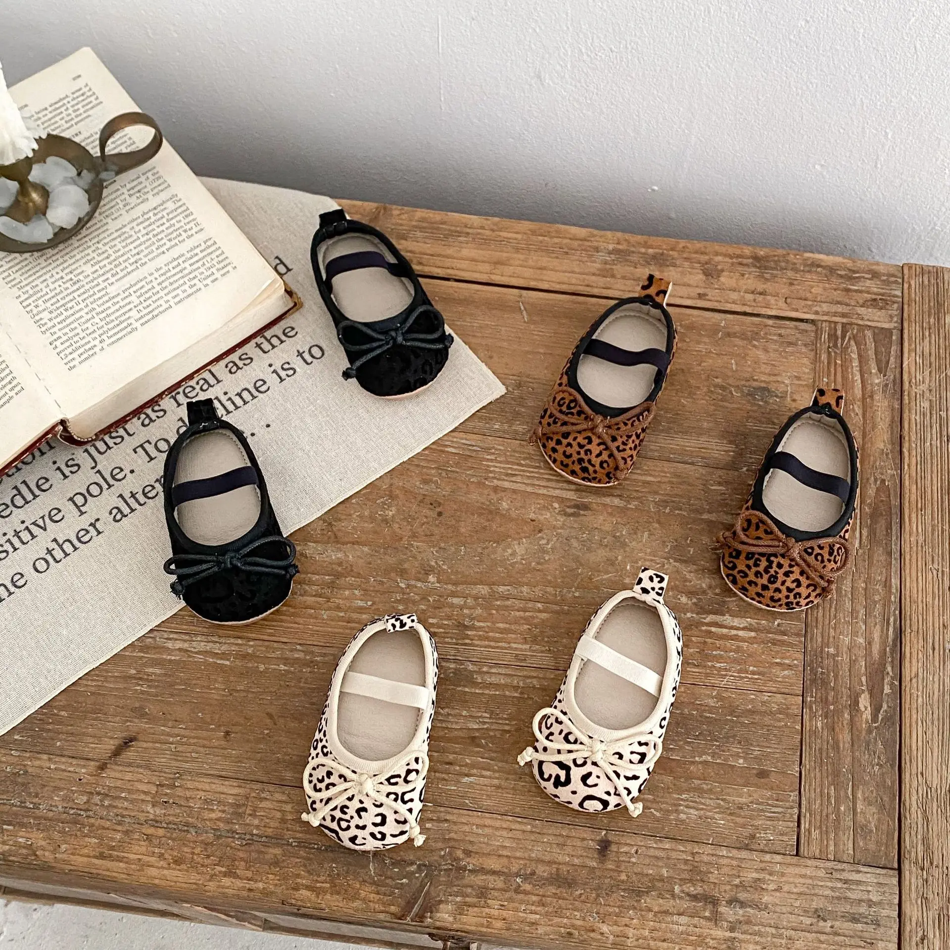 ​​2025 Spring Fall Baby Girl First Walkers Bow Leopard Print Round Toe Soft Sole Non-Slip 0-18 Months​