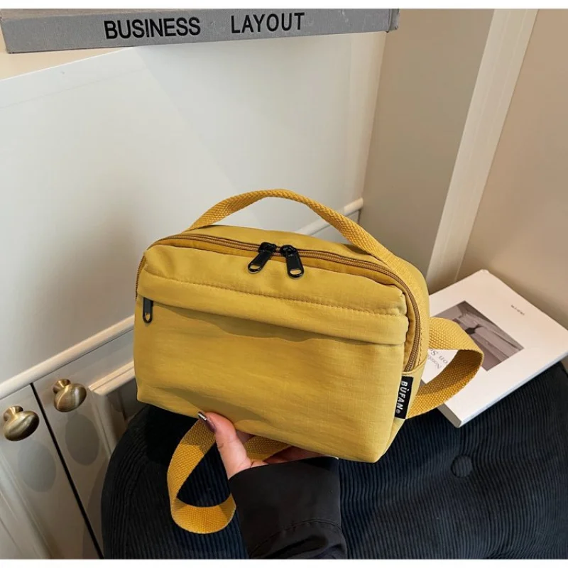 

Elegant Foldable Bag For Women With Compact Travel Design And Surprisingly Spacious Leather Build