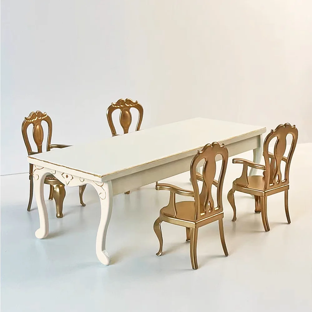 Aizulhomey خمر نحى الذهب الحديد طويل مجموعة مقاعد الطاولة ماوس أثاث المطبخ OB11 BJD Lol Blyth دمية صغيرة البيت اكسسوارات