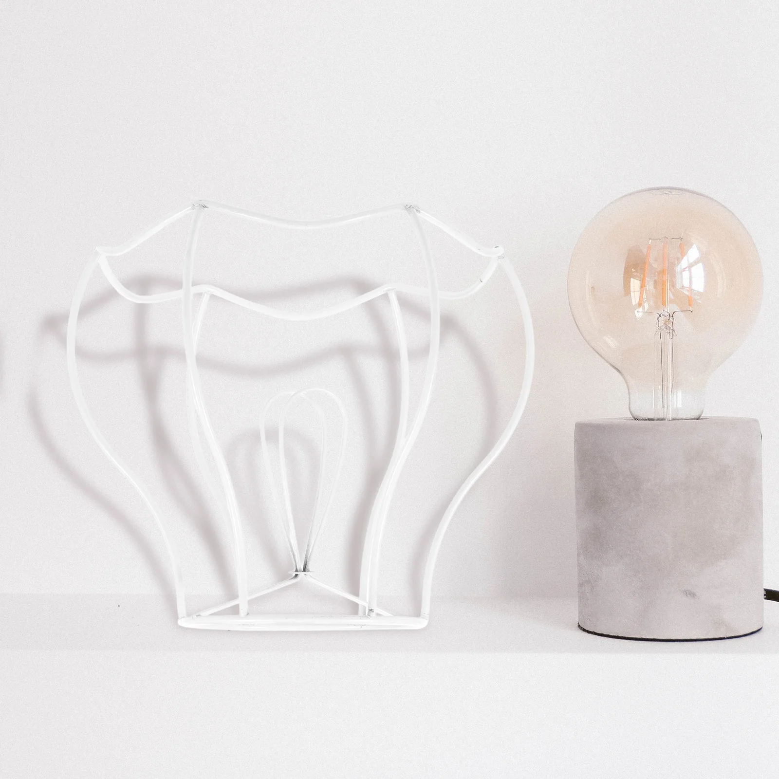 

Vintage Style Metal Lampshade Ring Frame Rustproof Sturdy Diy Bulb Cover For Table Chandelier Ceiling Lights Cage Shade Holder