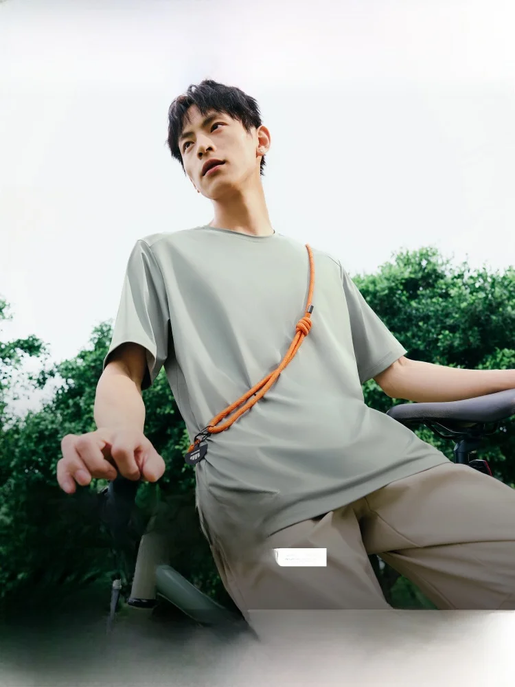 

Banana Le Men's Ice Silk Loose round Ne Base irt ort Sve Inner Wear Color Spring Summer Top Sun Protection T...