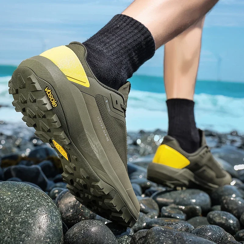 

New Golf Shoes Men Comfortable Golfers Sneakers Breathable Outdoor Gym Shoes