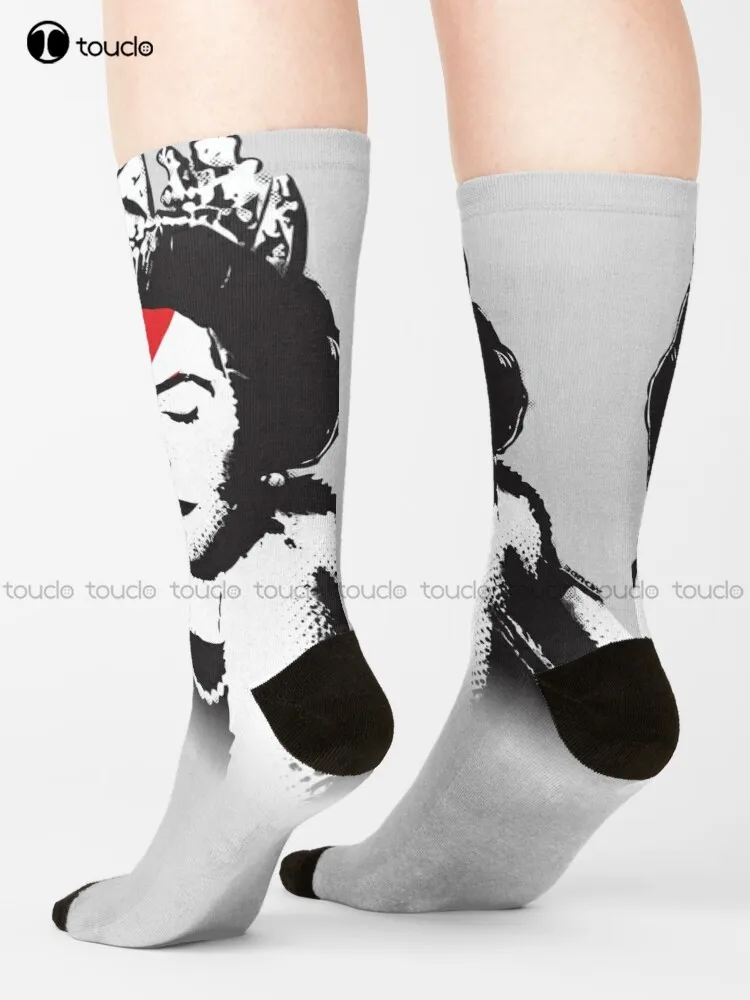 Banksy Uk England God Save The Queen Elisabeth With David Face Makeup High Quality Socks Slouch Socks Street Skateboard Socks