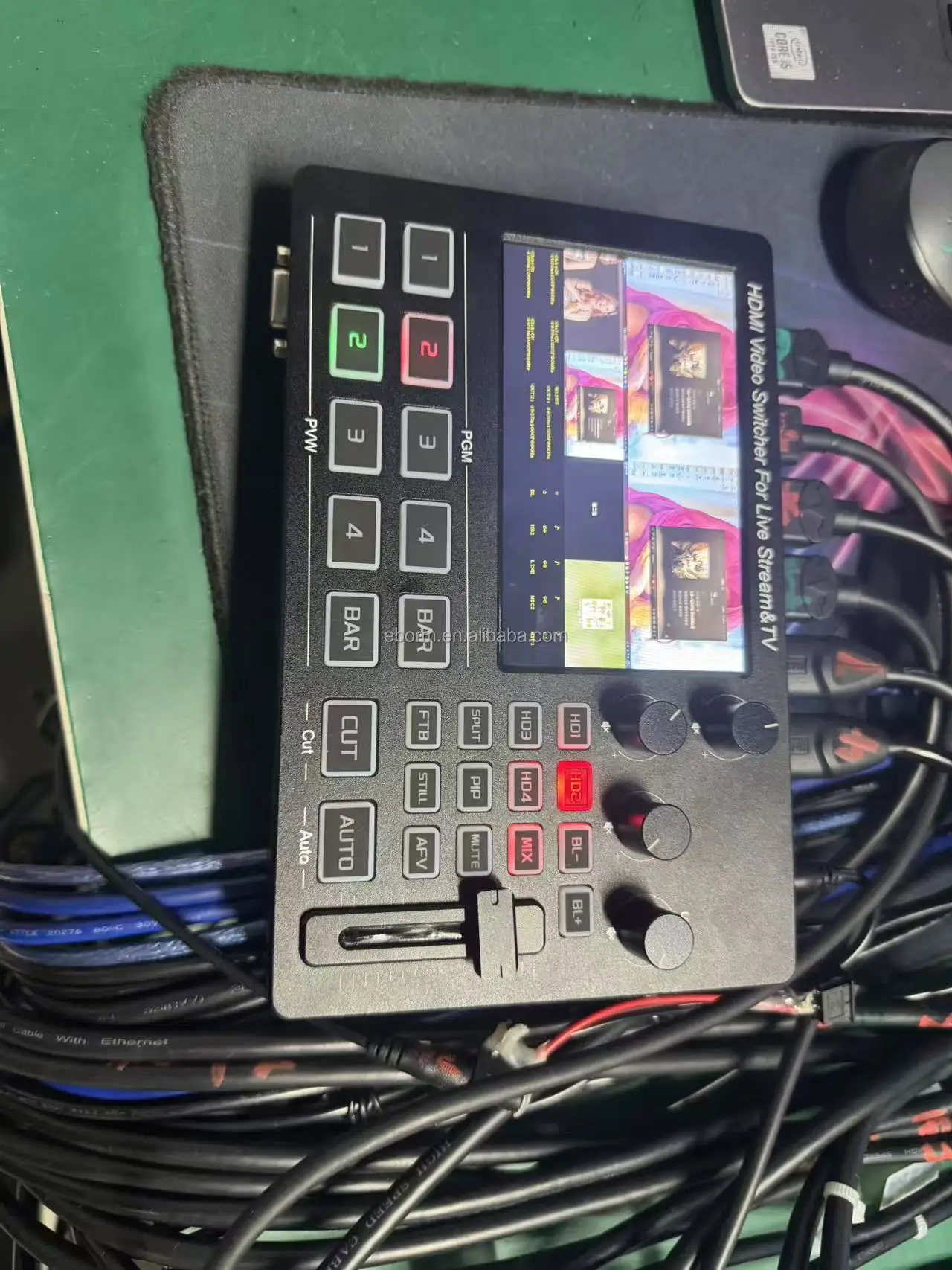 Comutador de Vídeo HDMI de 4 Canais com Tela de 5 Polegadas, Mixer de Microfone, Suporte para Captura de Vídeo Tipo C