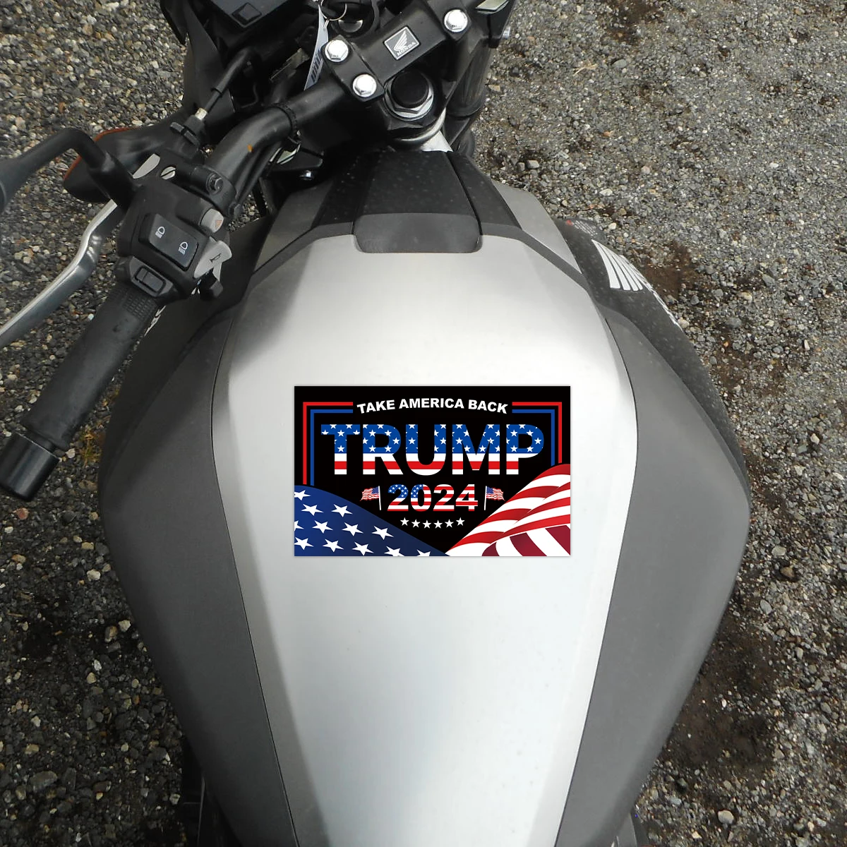 10pcs Trump 2024 Take America Back Stickers 2024 Vote Trump Automotive Decals Truck Window Laptop Waterproof Vinyl Decal Sticker