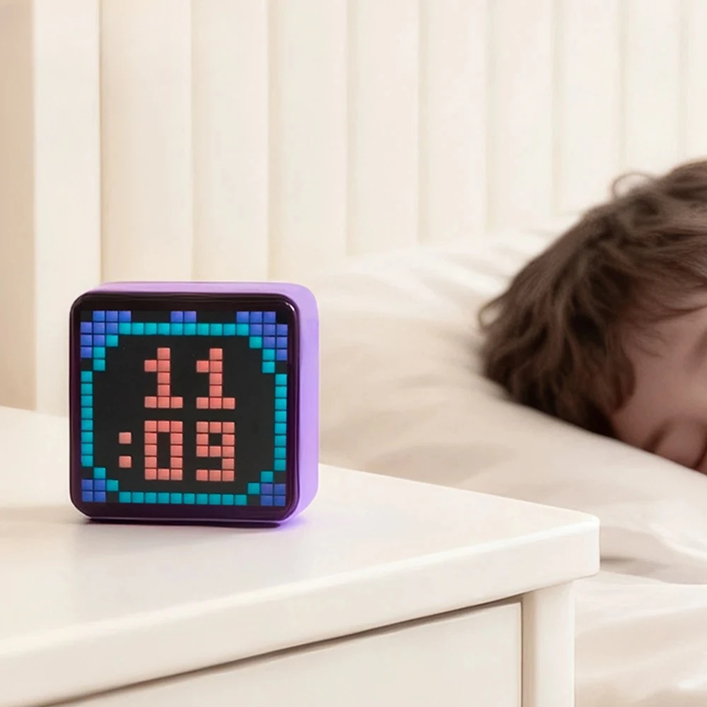 LED Bluetooth Pixel Screen Desktop Atmosphere Pixel Light DIY Pixel Mobile Power Bank Charging Bank for Decor and Emergency