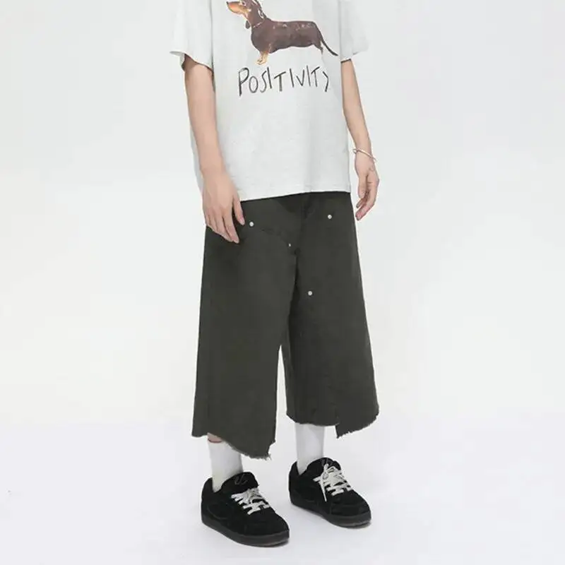 Celana Pendek Denim Pria Model Baru 2025, Desain Sobek dan Berlubang, Gaya Amerika, Warna Solid, Longgar, Model Lurus