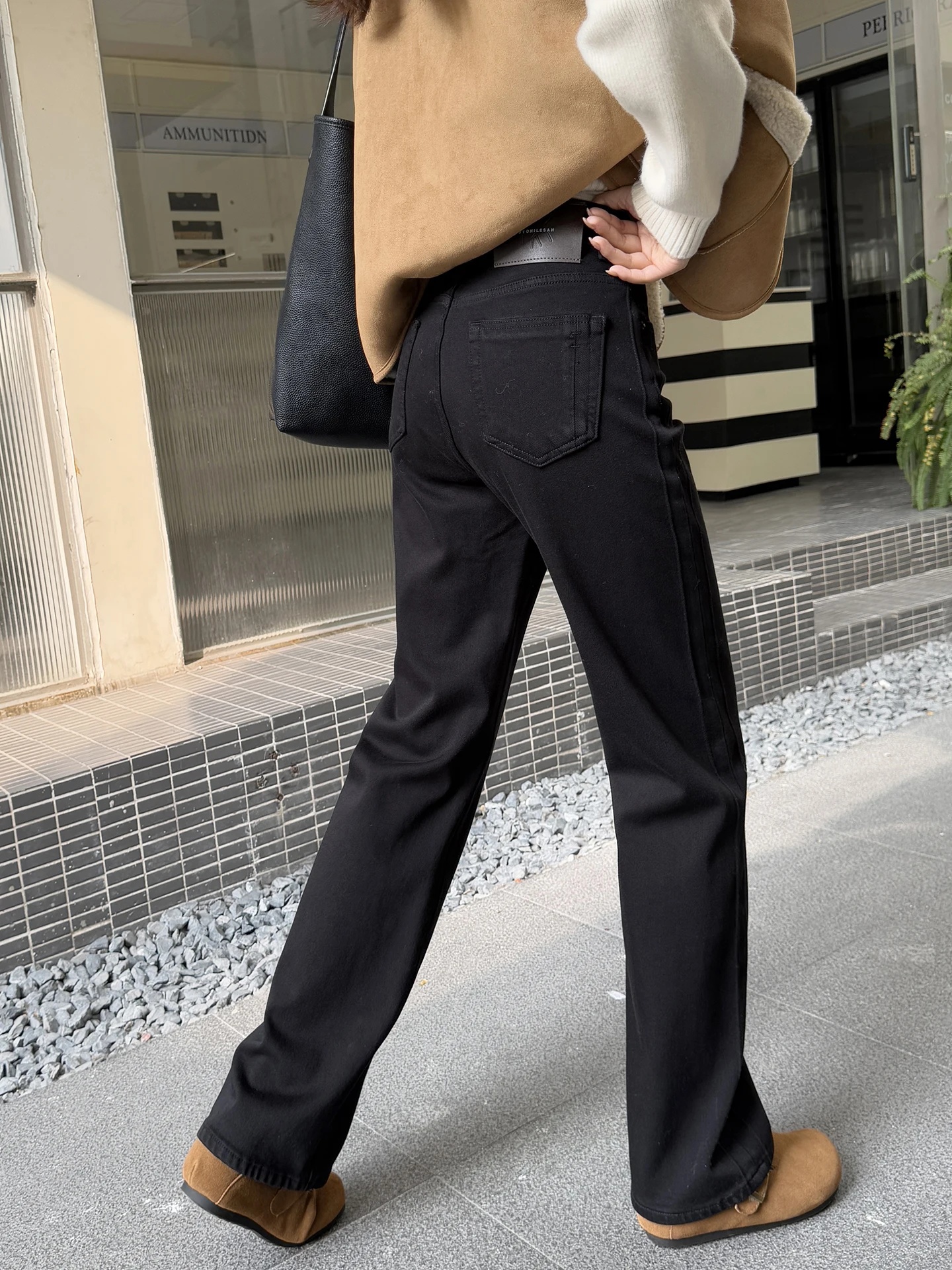 jean-large-pour-femme-double-polaire-coupe-droite-ample-amincissant-extensible-dans-les-quatre-sens-taille-haute-en-denim-tres-elastique