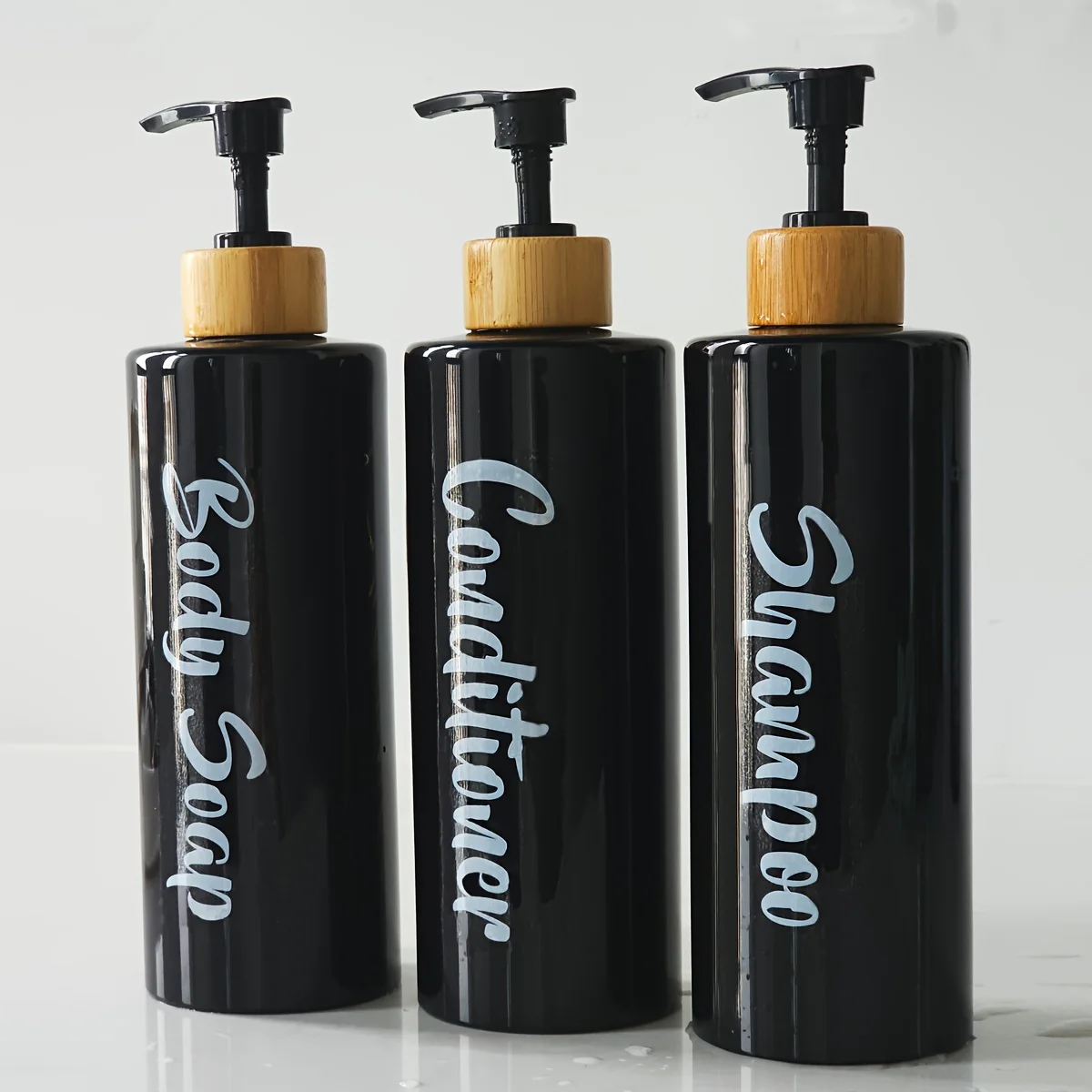 3pcs 500ml Refillable Shampoo and Conditioner Dispenser Set for Shower Convenient Bathroom Accessory for Easy Refills