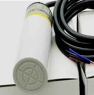 

E2K-X8ME1 E2K-X8MF1 E2K-X8MY1 M18 Capacitive Proximity Switch Sensor New High Quality