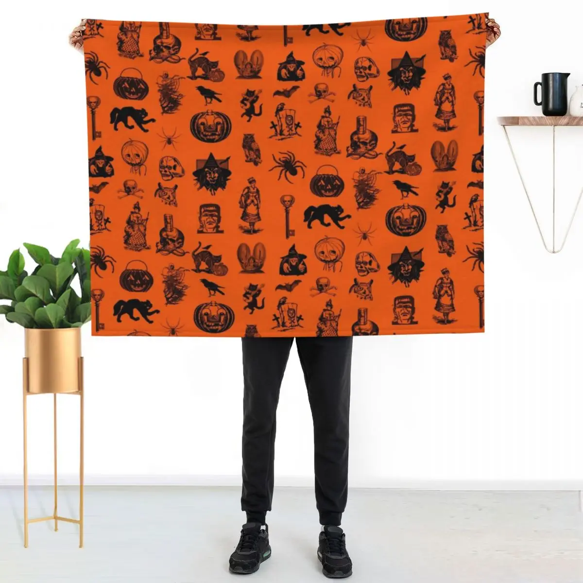 

Vintage Halloween Throw Blanket Warm Comfortable Blanket for Office Napping
