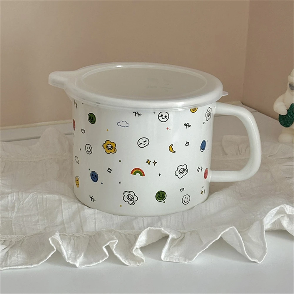

Large Capacity Enamel Baking Cup Kitchen Supplies Cartoon Rainbow Printing Cup Fryer Enamel Mug with Lid Measuring Cup 1.5L