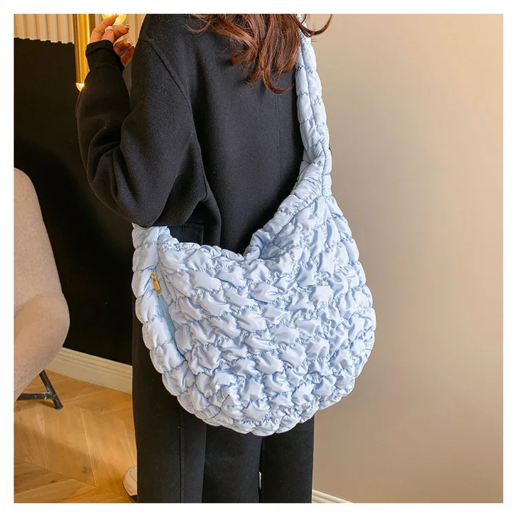 Quilted Padded Crossbody Bag for Women Pleated Bubbles Cloud Shoulder Bags Large Tote Bucket Designer Bag Ruched Handbags 2023