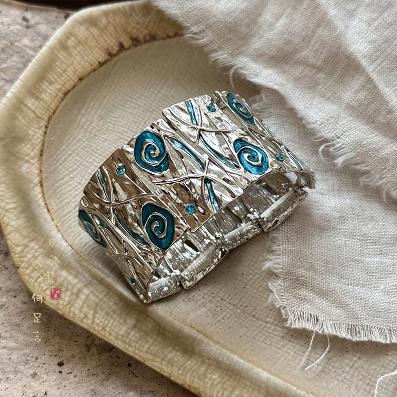 Y العصور الوسطى خمر الرجعية القديمة واسعة الحافة سوار الإناث المتخصصة تصميم شخصية الراقية اليد المجوهرات