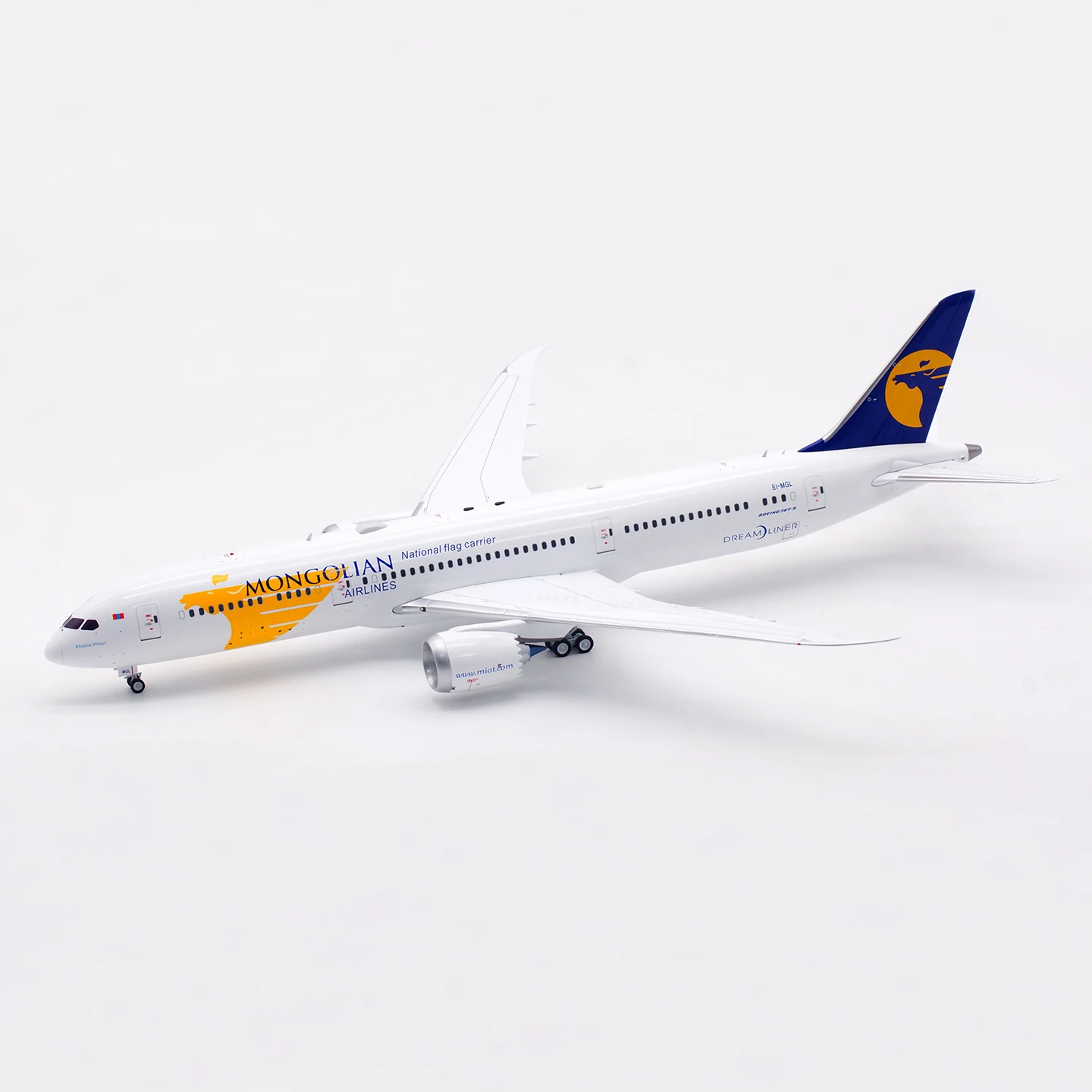 IF789OM0625 سبيكة تحصيل طائرة هدية تدفق 1:200 MIAT الخطوط الجوية المنغولية بوينغ B787-9 دييكاست طائرة نموذج طائرة EI-MGL #4