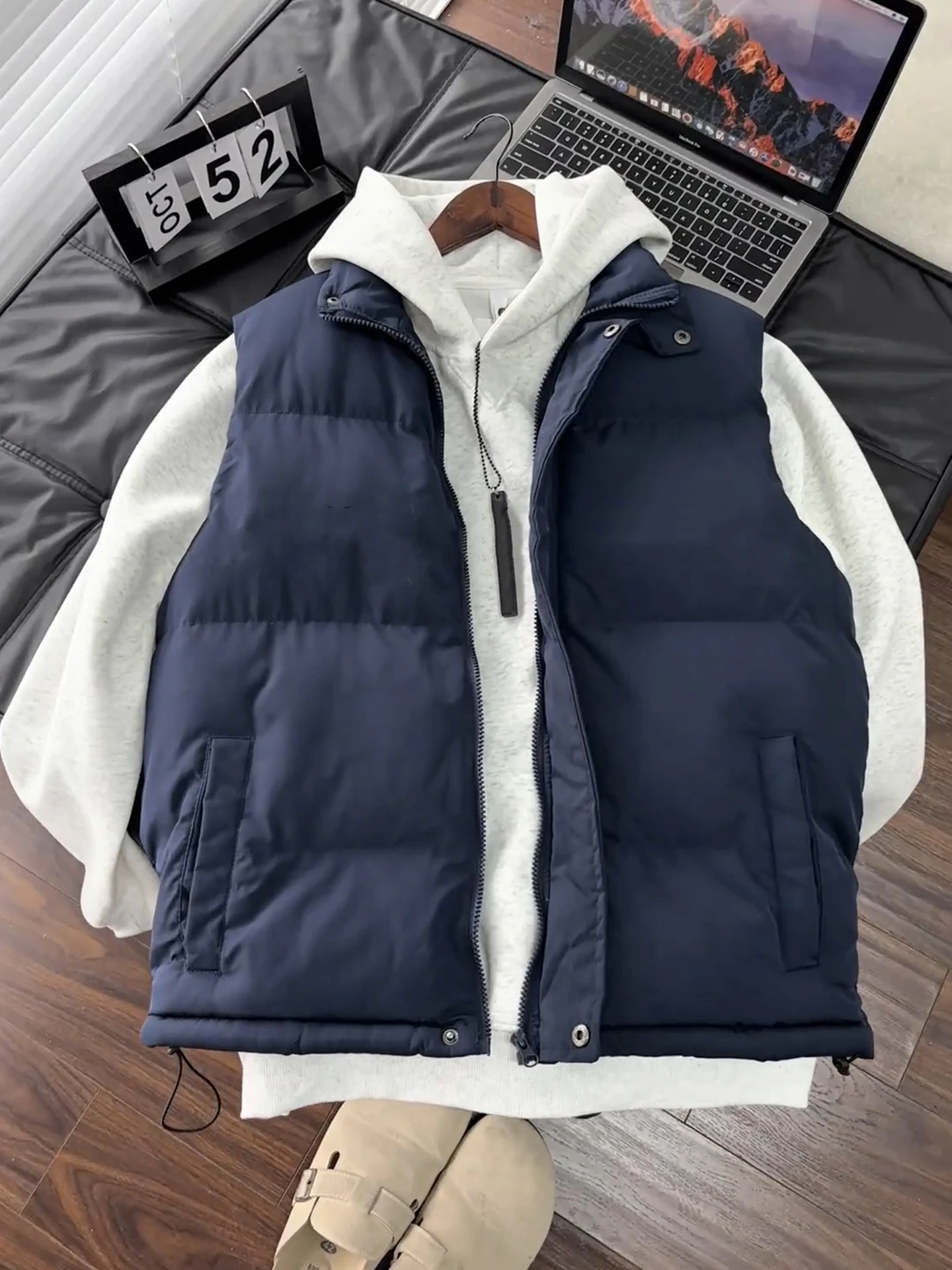 

Мужской пуховый жилет приталенного кроя, свитшот, комплект из двух предметов, осень-зима, не пышный хлопок, топ с подкладкой, верхняя одежда Svel